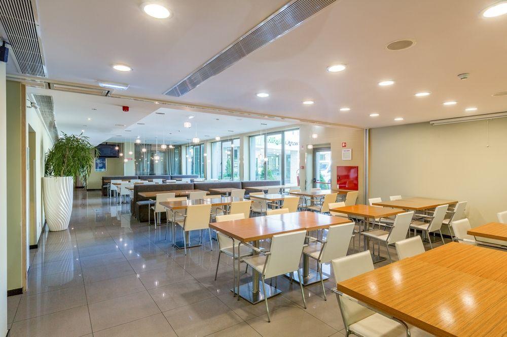 Holiday Inn Express Lisbon Airport, An Ihg Hotel Εξωτερικό φωτογραφία