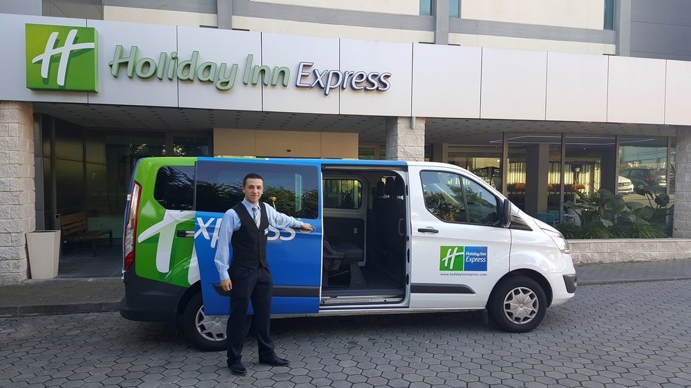 Holiday Inn Express Lisbon Airport, An Ihg Hotel Εξωτερικό φωτογραφία